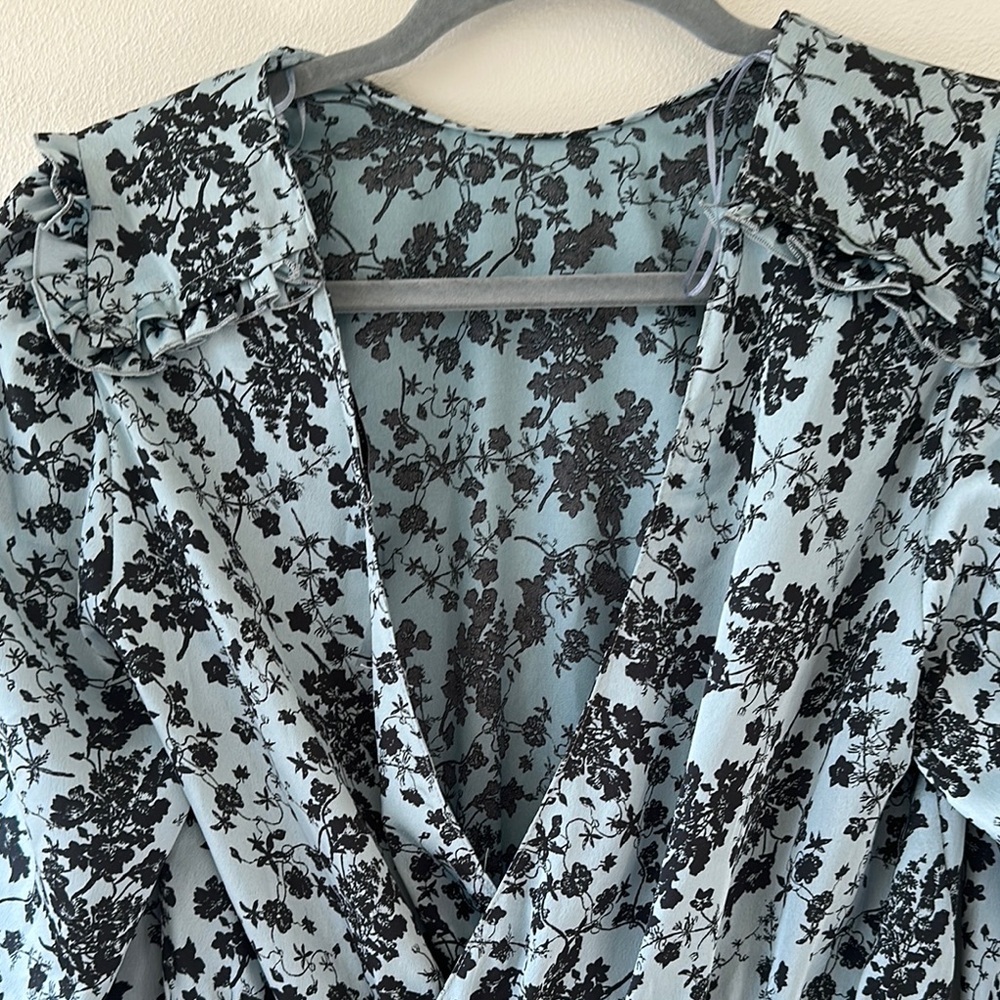 Zara‎ Floral Blue and Black midi dress size m long sleeve v-neck ruffled - Picture 10 of 14